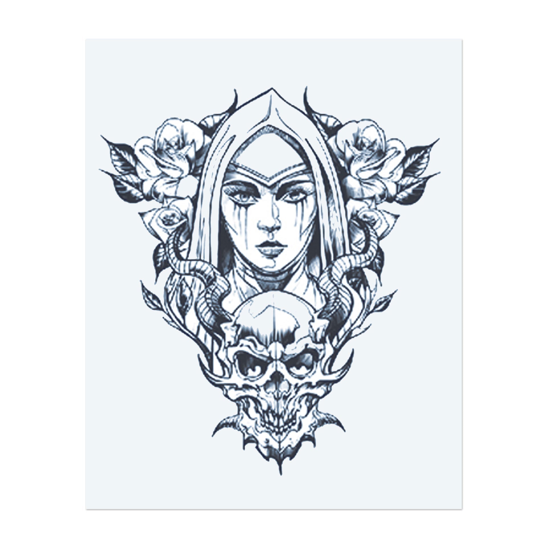 Eine Frau mit einem ernsten Ausdruck, umgeben von Rosen, einem Totenschädel und Hörnern. Dieses Design symbolisiert das Gleichgewicht zwischen Schönheit und Dunkelheit, Trauer und Stärke. Perfekt für jemanden, der sowohl Eleganz als auch Widerstandsfähigkeit verkörpert.