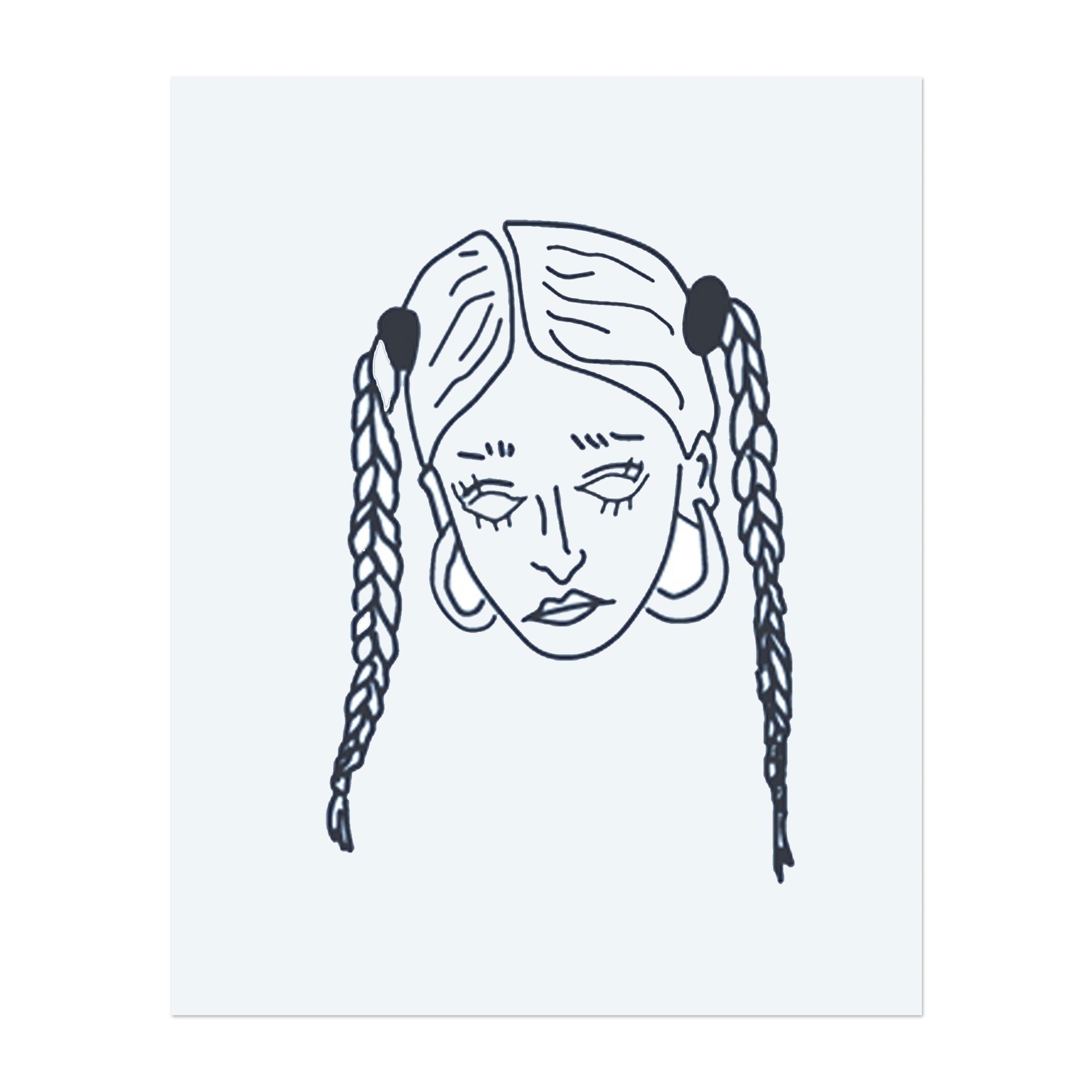 Ein Minimalistes Tattoo einer Frau mit zwei Zöpfen und großen Creolen. Ihr ruhiger Ausdruck und die zarten Linien fangen eine coole, sorglose Stimmung ein. Das Design ist einfach und stilvoll, in klaren Linien gezeichnet.
