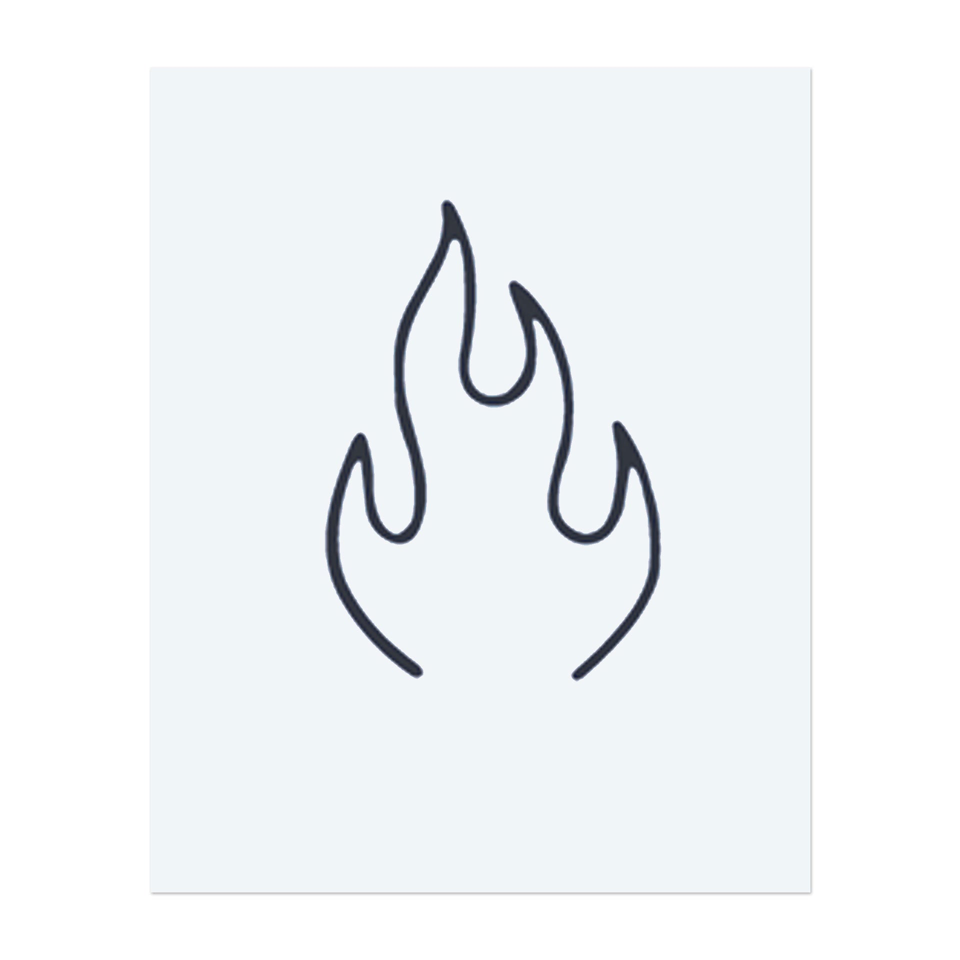 Ein einfaches, aber auffälliges Flammen-Design. Dieses Tattoo symbolisiert Leidenschaft, Energie und Transformation und ist perfekt für diejenigen, die die Kraft des Feuers umarmen, um ihren Geist zu entfachen und ihre Motivation zu nähren.