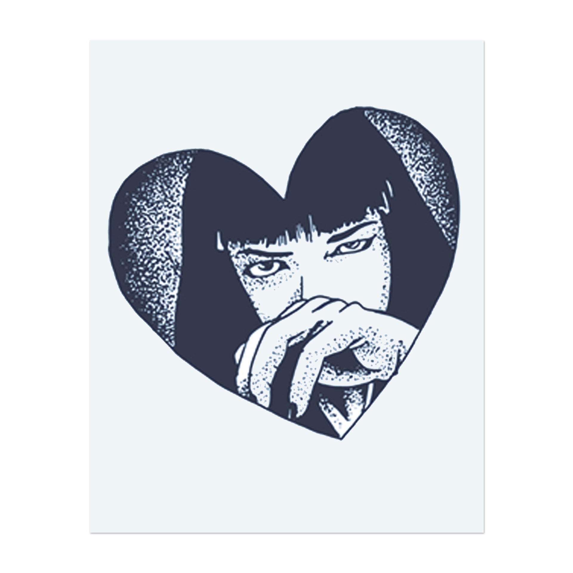 Eine Person, die durch einen herzförmigen Rahmen schaut, mit einem geheimnisvollen Ausdruck. Dieses Tattoo repräsentiert Geheimnis, Verwundbarkeit und emotionale Tiefe, perfekt für diejenigen, die ihre inneren Komplexitäten umarmen und ihre Gefühle schützen.