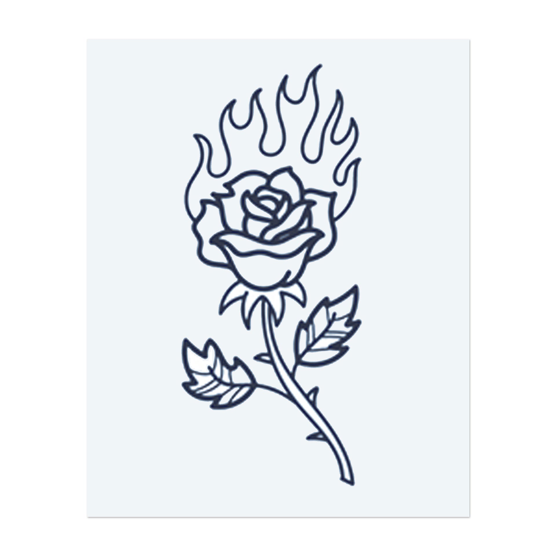Eine wunderschöne Rose mit Flammen, die aus ihren Blütenblättern aufsteigen, symbolisiert die Leidenschaft und Intensität der Liebe.