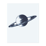 Eine detaillierte Darstellung eines Planeten mit einem Ring darum, das die Weite und das Geheimnis des Weltraums symbolisiert. Dieses Tattoo repräsentiert Entdeckung, Neugier und die unendlichen Möglichkeiten des Universums, ideal für diejenigen, die von den Sternen träumen und das Unbekannte umarmen.